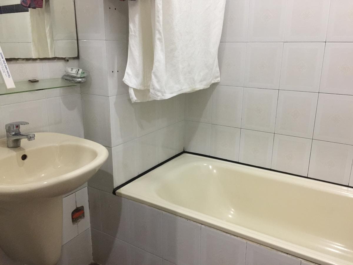 Hanh Phuc Hotel Хошимин Екстериор снимка