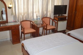 Hanh Phuc Hotel Хошимин Екстериор снимка